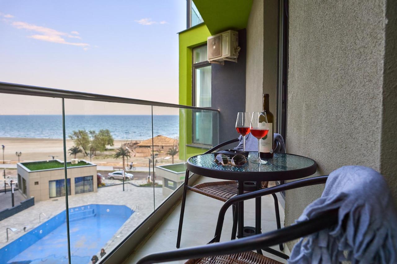 Ambient Holiday Apartment Beach Resort Navodari Exterior photo