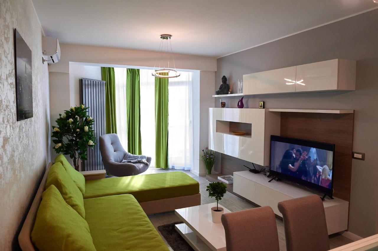 Ambient Holiday Apartment Beach Resort Navodari Exterior photo